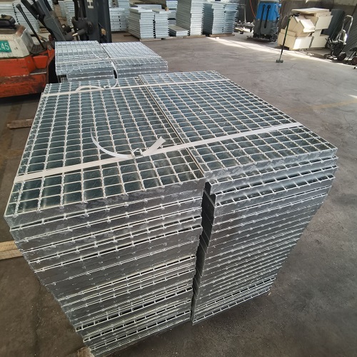 案例解析：某高鐵項目如何通過定制鋼格板節(jié)省30%成本？