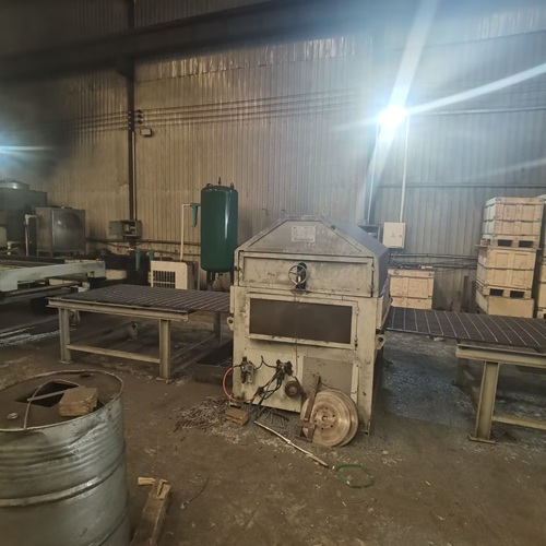 商業(yè)步行街鋼格柵系統(tǒng)：都市美學(xué)的功能載體