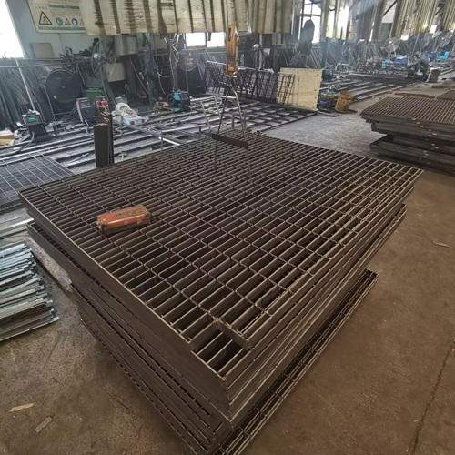 鋼格柵冷知識(shí)大放送：你知道它還有這些功能嗎？