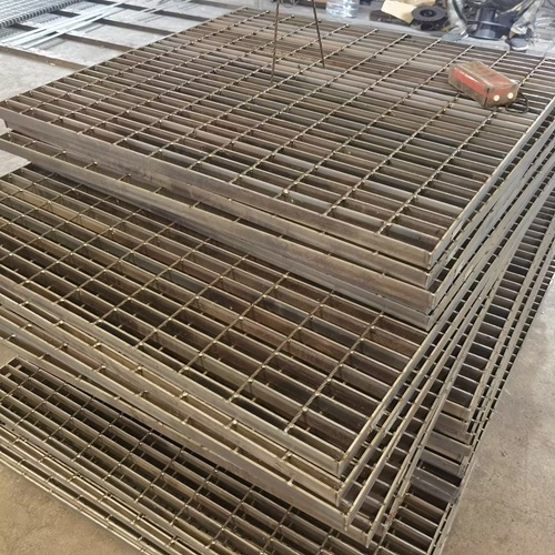 鋼格板在展覽館中的多樣化應(yīng)用