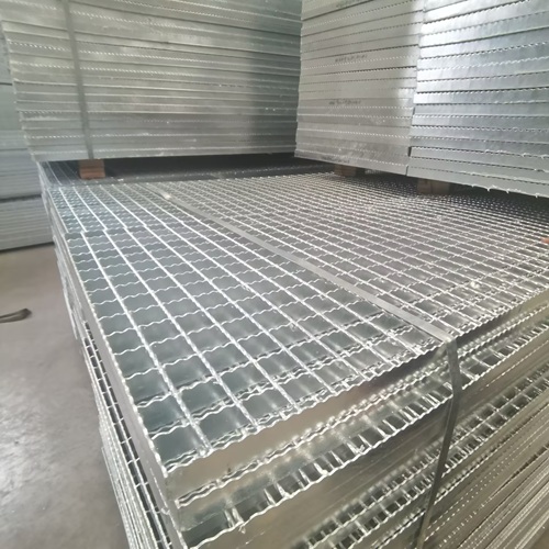 鋼格板在智慧城市基礎(chǔ)設(shè)施中的角色