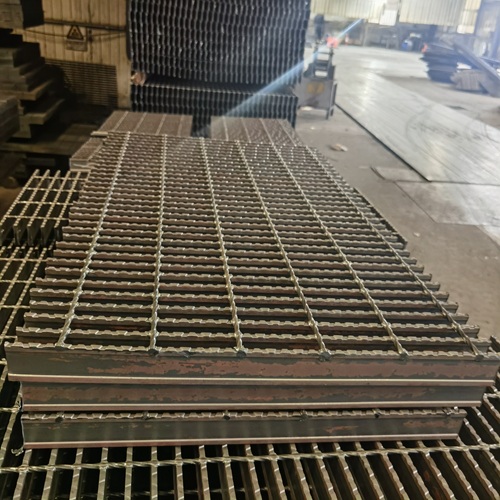 別再亂買了，鋼格柵板選型全攻略來(lái)了