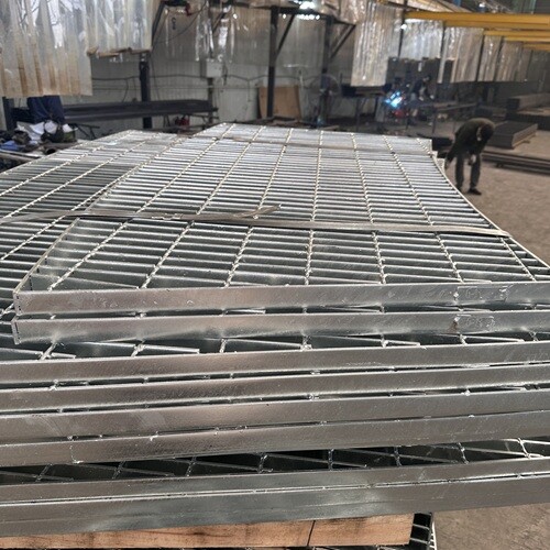 鋼格柵板的逆襲神器屬性誰(shuí)用誰(shuí)知道