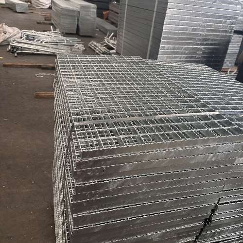 鋼格板能承重的核心原理，原來(lái)靠這2個(gè)結(jié)構(gòu)設(shè)計(jì)