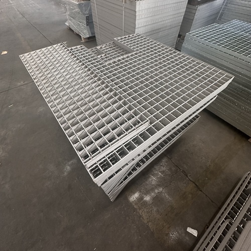 鋼格板不止是鋪地材料，全能屬性藏不住了