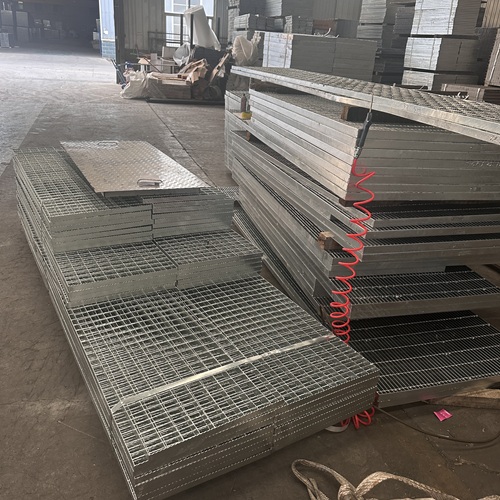 鋼格板現(xiàn)場切割注意事項，細節(jié)決定安裝質量